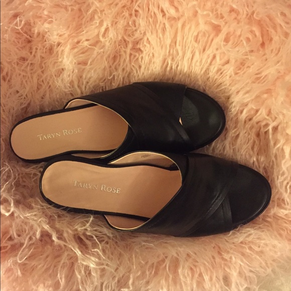 Tara Rose black leather wedge - Picture 3 of 4